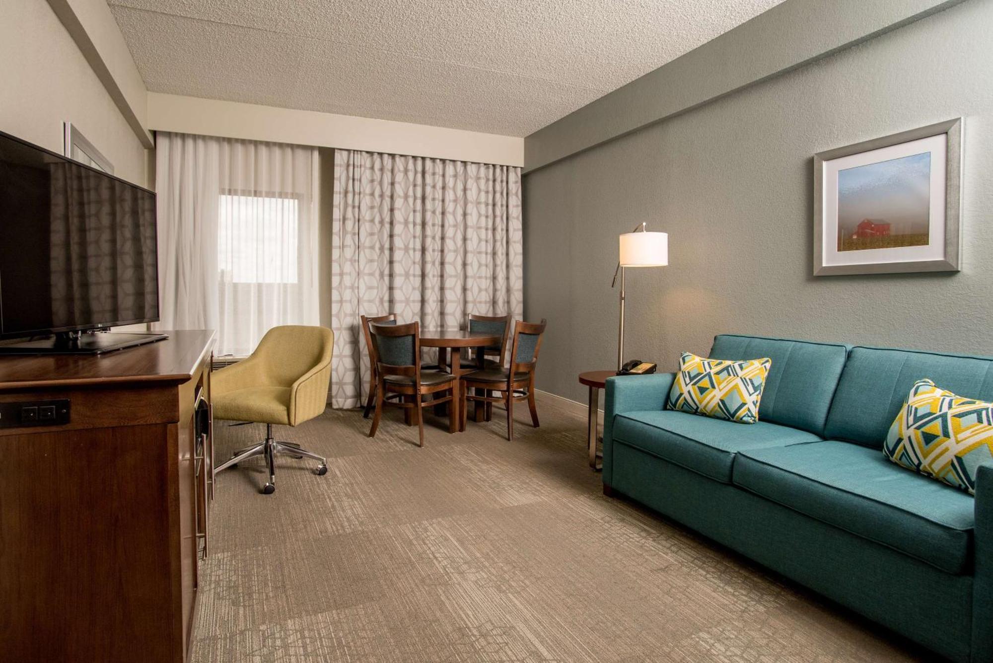 Hampton Inn Джоплин Екстериор снимка